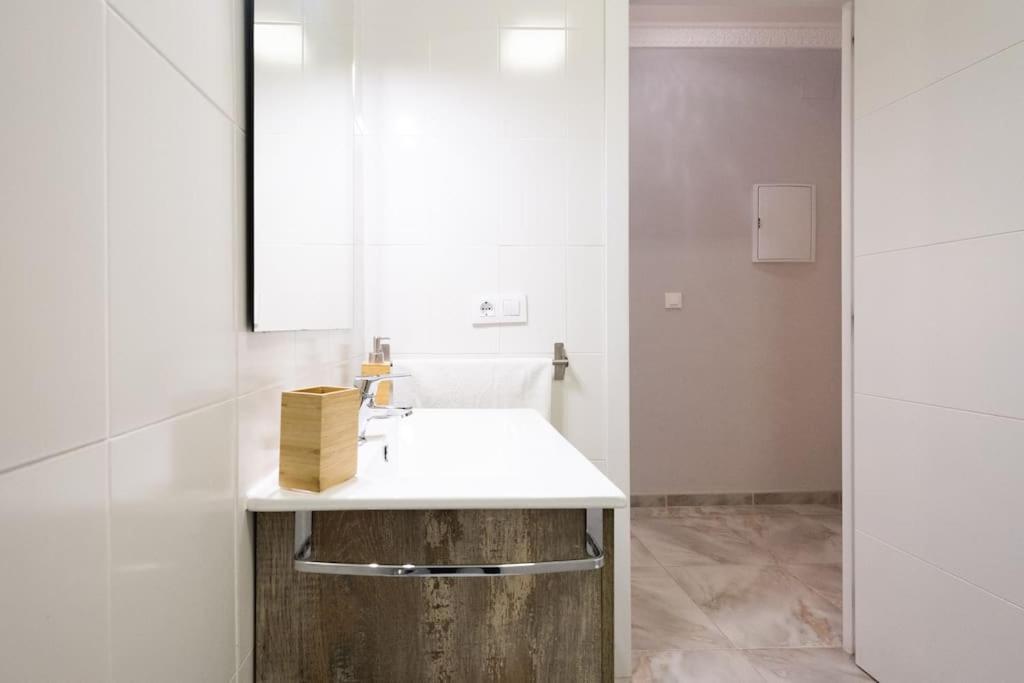 Ferienwohnung Apartamento Centro - Zona Arenal Sevilla Exterior foto