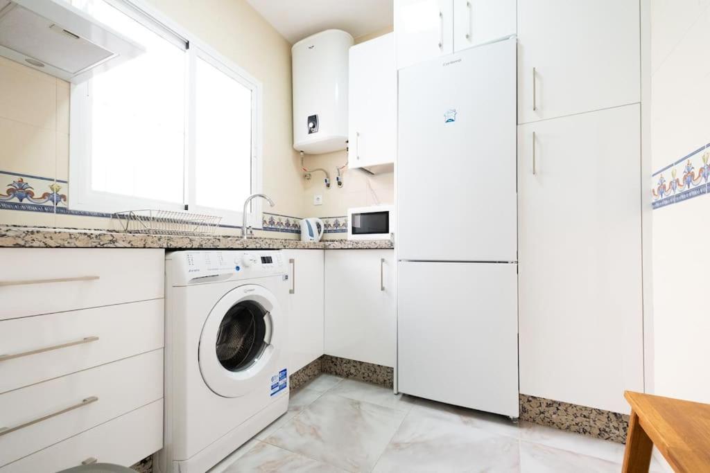 Ferienwohnung Apartamento Centro - Zona Arenal Sevilla Exterior foto