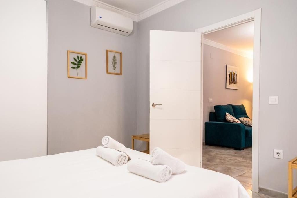 Ferienwohnung Apartamento Centro - Zona Arenal Sevilla Exterior foto